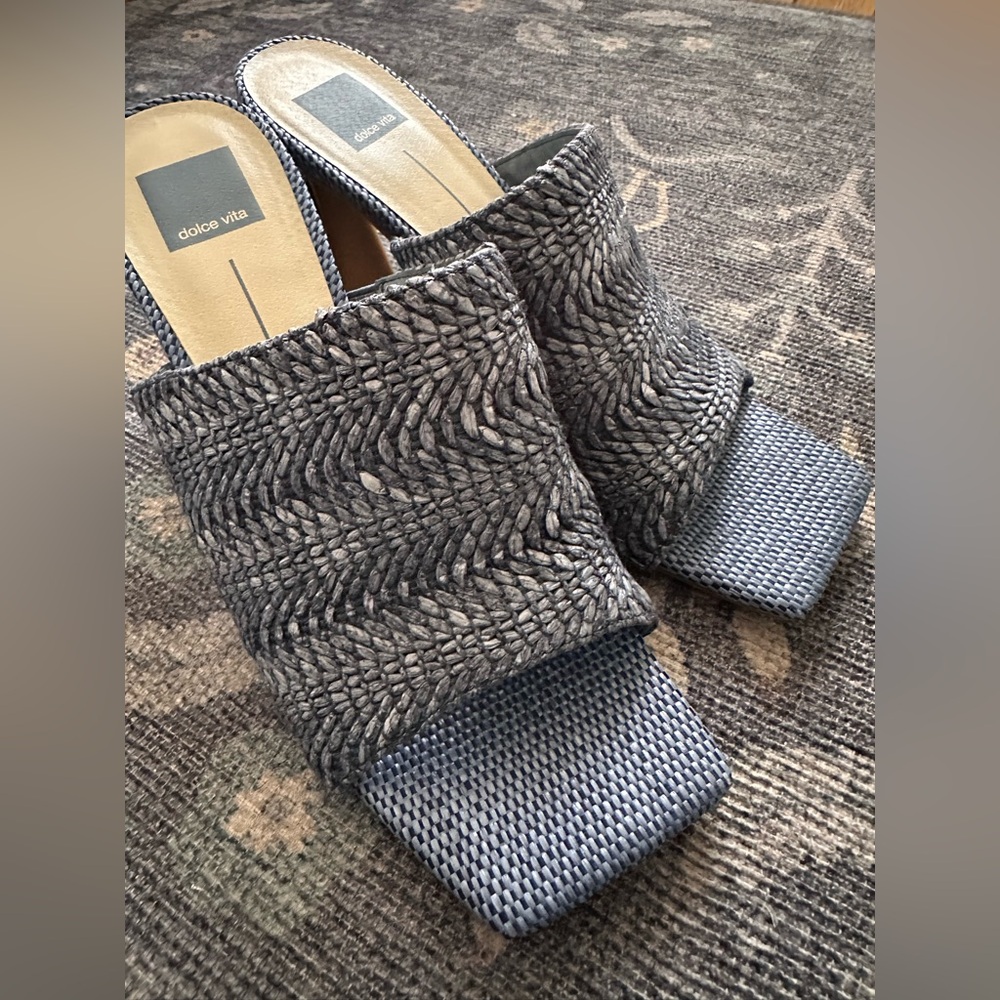 Dolce Vita Novis Sandal heels in blue woven material - Picture 7 of 9